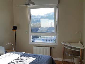 Roomlala | Quarto em lindo apartamento perto de transportes