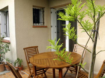 Roomlala | Quarto em moradia com amplo jardim