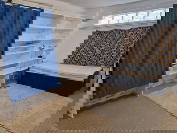Roomlala | Quarto em um ótimo colega de quarto