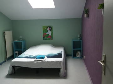 Roomlala | Quarto em uma casa particular - Centro da cidade, a 45 minutos de Lyon de trem