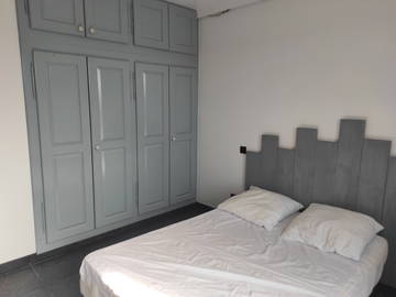 Roomlala | QUARTO EM UMA CASA PERTO DE ITER E CADARACHE