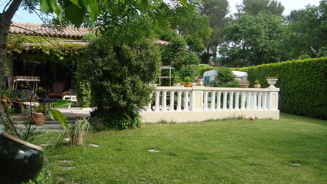 Hospedagem Em Casa De Família Roquefort Les Pins 27363