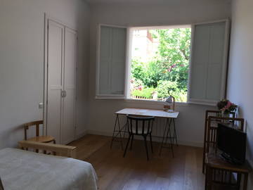 Roomlala | Quarto Encantador Em Uma Das Melhores Áreas De Barcelona