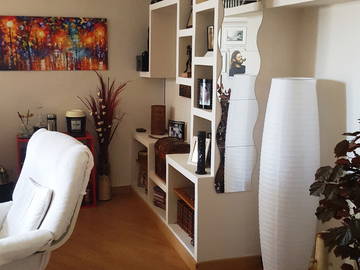 Roomlala | Quarto ensolarado em apartamento central     