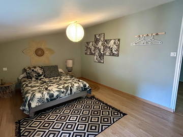 Roomlala | Quarto espaçoso