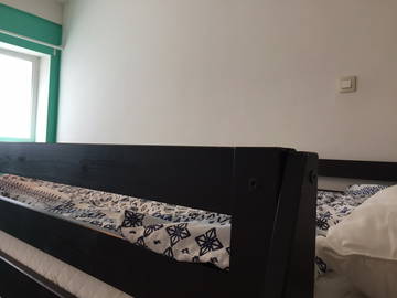 Roomlala | Quarto espaçoso e luminoso com tetos altos