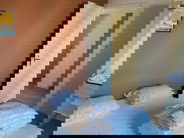 Roomlala | Quarto Espaçoso para Alugar – Homecourt
