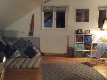 Roomlala | Quarto espaçoso para estudantes/estagiários, Annecy le Vieux