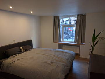 Roomlala | Quarto extra em apartamento de 110m2 (3 meses)