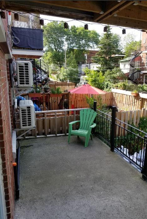 Colocação Montréal 239866