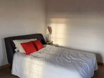 Roomlala | Quarto Grande com Varanda