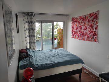 Roomlala | Quarto Grande com Varanda