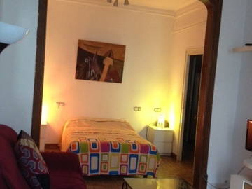Roomlala | Quarto grande de 35 m2 com sala de estar para alugar 