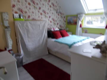 Roomlala | Quarto Grande e Ensolarado