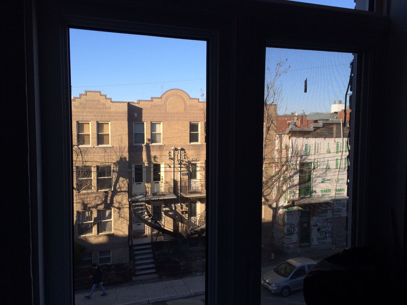 Colocação Montréal 131679