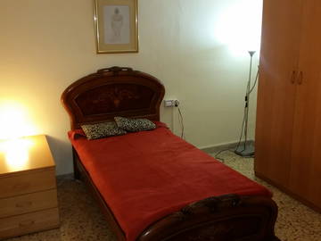 Roomlala | Quarto individual grande para alugar