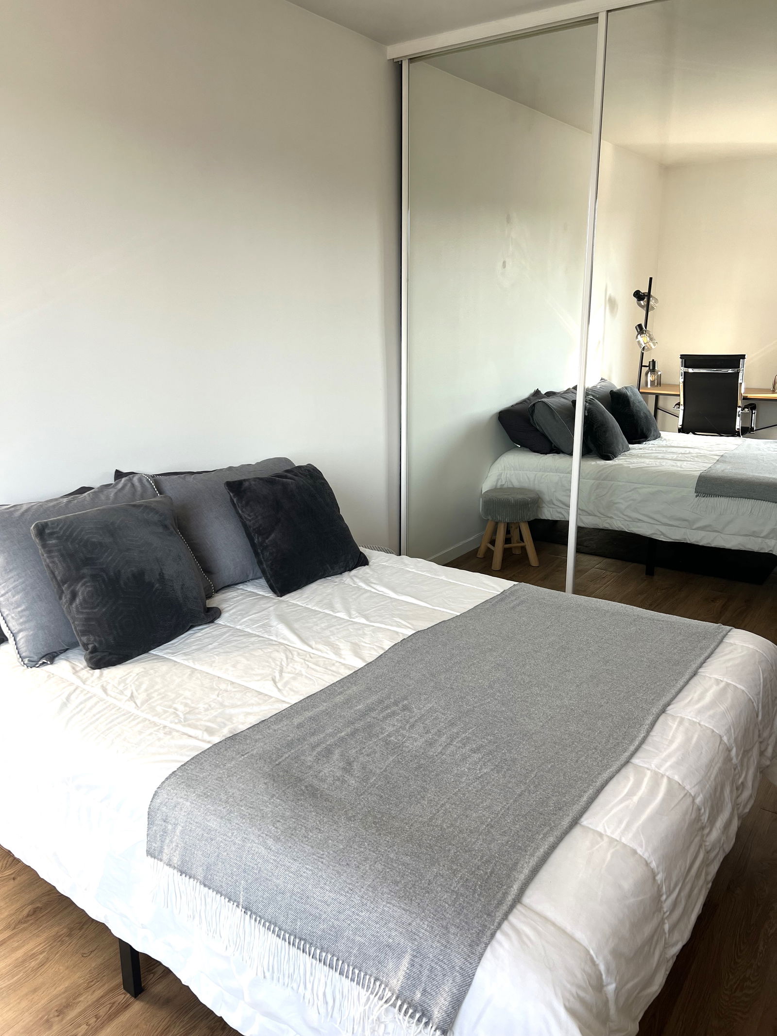 Hospedagem Em Casa De Família Issy-les-Moulineaux 627997