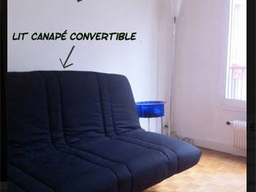 Roomlala | Quarto luminoso em apartamento de 3 quartos em Ménilmontant R