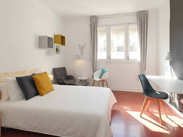 Roomlala | Quarto magnífico em apartamento recentemente renovado (RH20-R1)