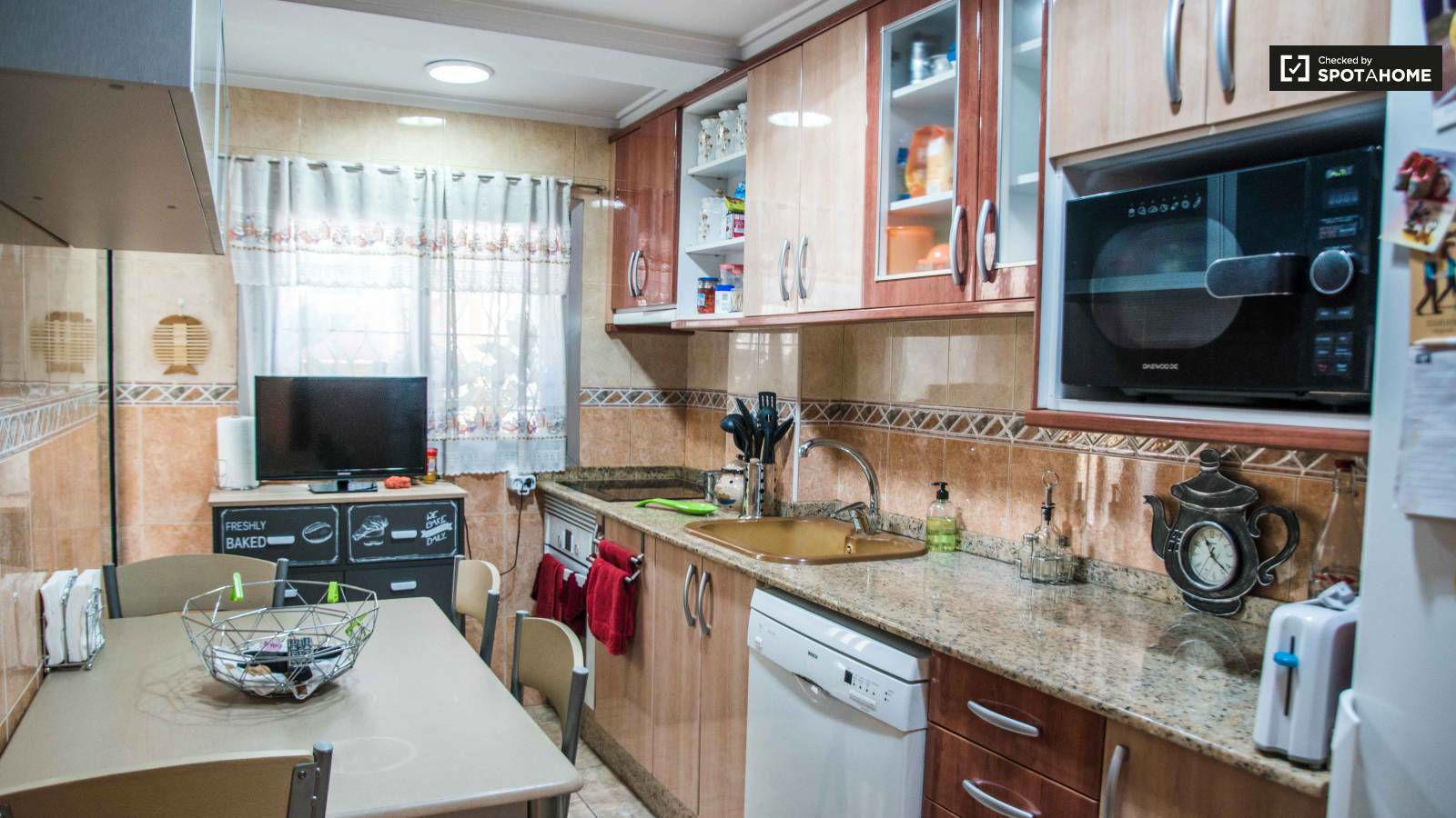 Hospedagem Em Casa De Família València 244746