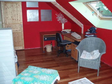 Roomlala | Quarto mobiliado