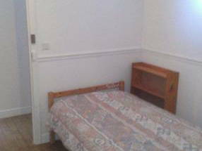 Roomlala | Quarto mobiliado