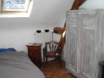 Roomlala | Quarto mobiliado