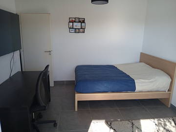 Roomlala | Quarto mobiliado