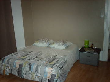 Roomlala | Quarto mobiliado charmoso e funcional