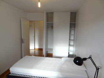 Roomlala | Quarto mobiliado com sala de estar compartilhada em apartamento de 5 quartos de 89 m² em Rennes B