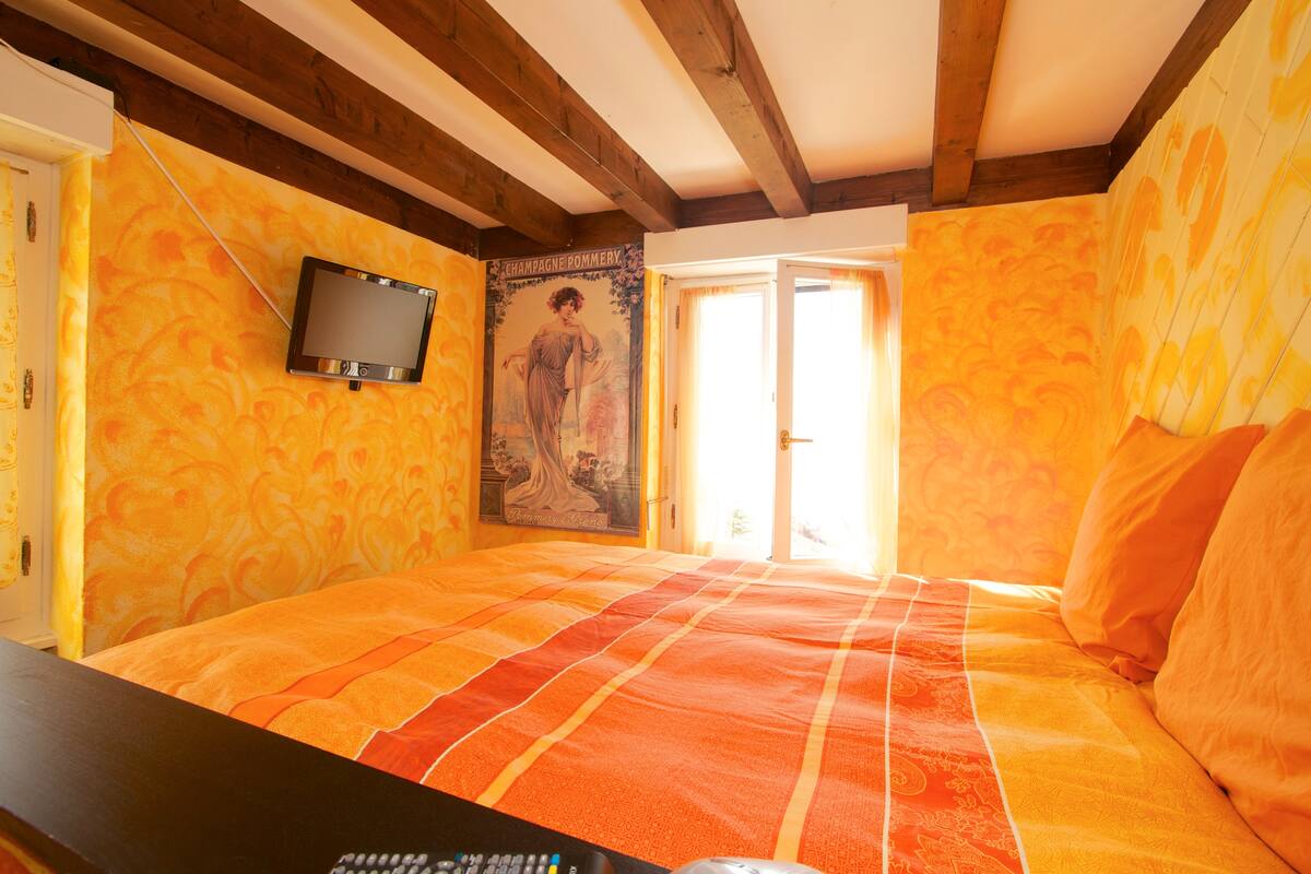 Hospedagem Em Casa De Família Bourg-en-Lavaux 227127