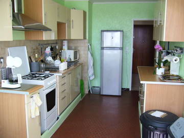 Roomlala | Quarto mobiliado compartilhado.  Metrô A Villeurbanne