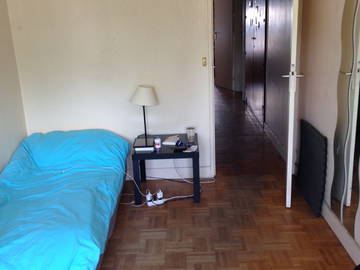 Roomlala | Quarto mobiliado em apartamento compartilhado de 3 quartos