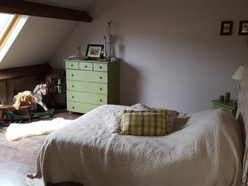 Roomlala | Quarto mobiliado em casa simpática