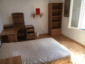 Roomlala | Quarto mobiliado em villa charmosa