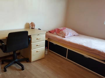 Roomlala | Quarto mobiliado Genebra / Cointrin
