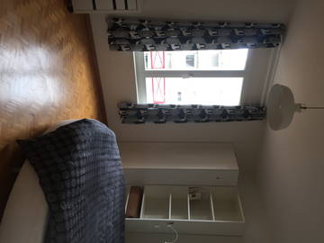 Roomlala | Quarto mobiliado na cidade de Yverdon