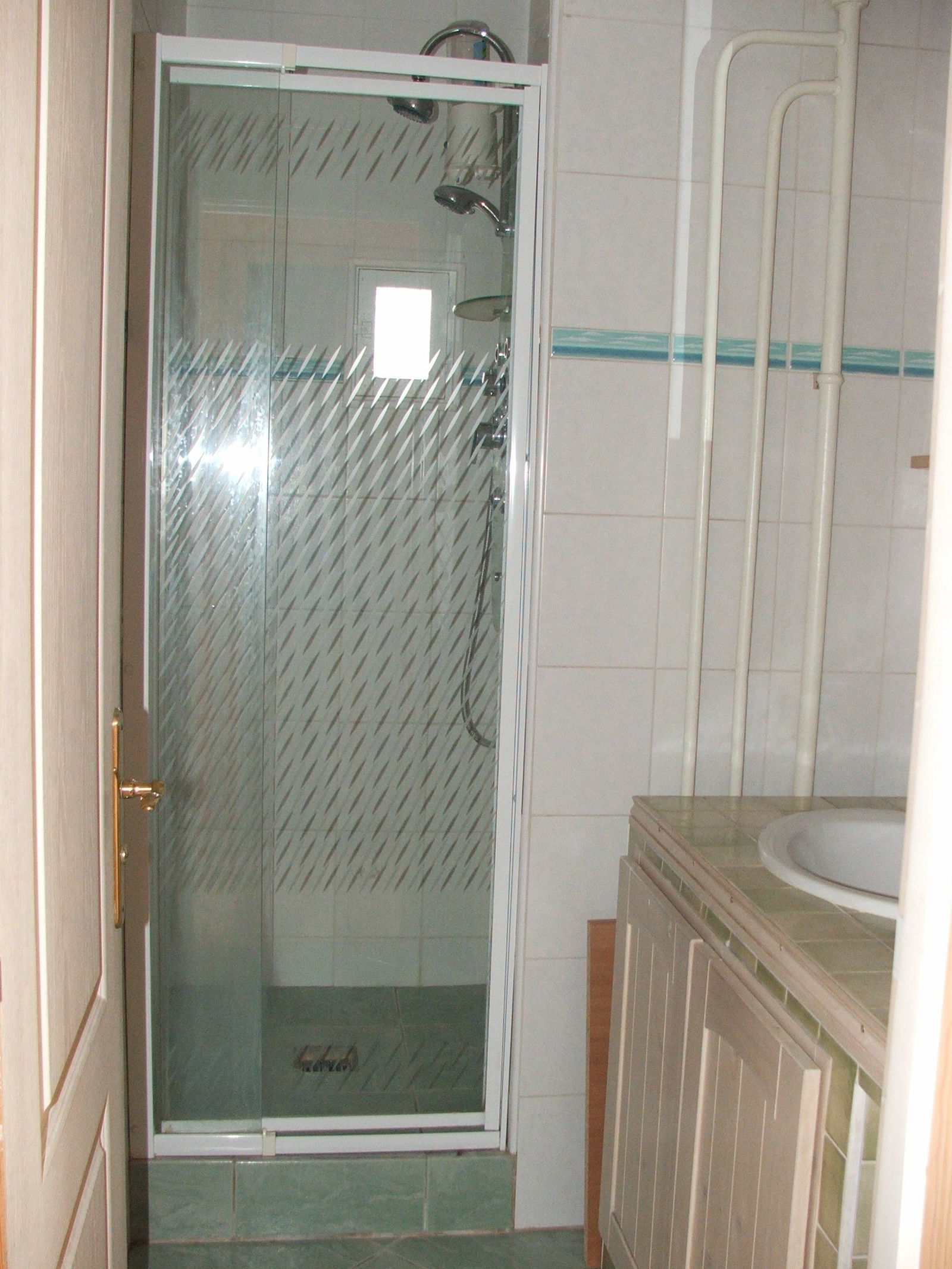 Colocação Créteil 100166