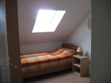 Roomlala | Quarto mobiliado para alugar