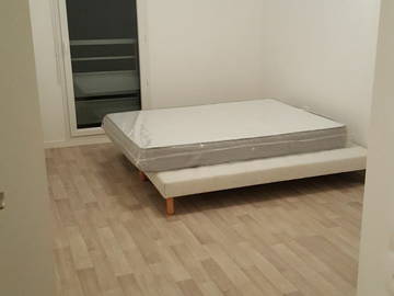 Roomlala | Quarto mobiliado para alugar 450 euros