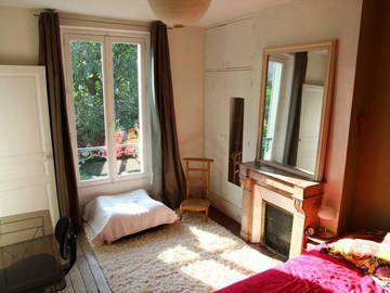 Roomlala | Quarto mobiliado para alugar em uma casa em Meudon 