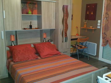 Roomlala | Quarto mobiliado (pequeno estúdio)