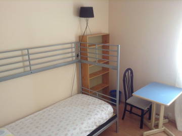 Roomlala | Quarto mobiliado perto de Corbeil Essonnes