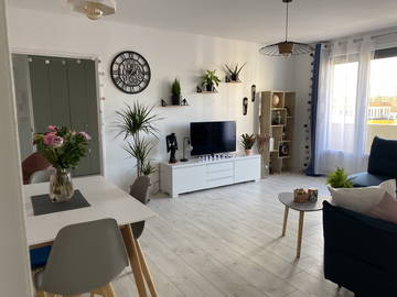 Roomlala | Quarto mobiliado perto de Paris