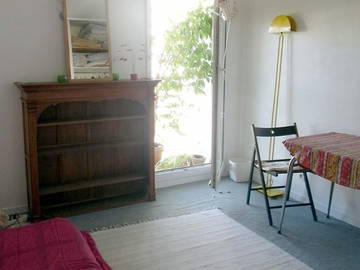 Roomlala | Quarto na bacia Villette