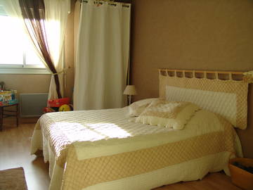 Roomlala | Quarto na casa de um morador local em Bordeaux