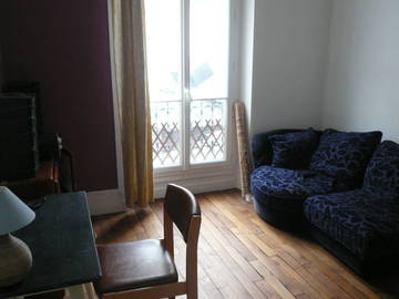 Roomlala | Quarto na casa do morador em Paris