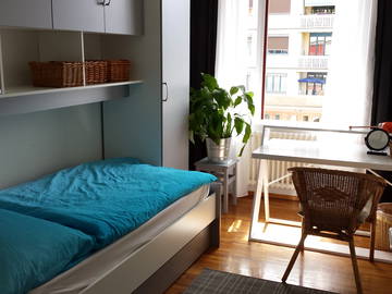 Roomlala | Quarto no residente Genebra