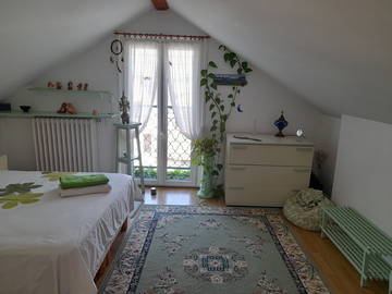 Roomlala | Quarto no sótão muito bonito