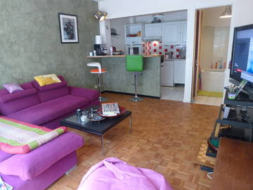 Roomlala | Quarto ou apartamento de 2 quartos para alugar